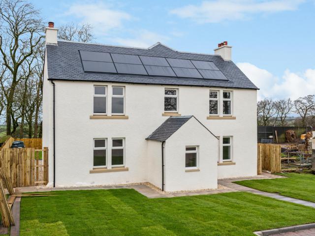 house Auchmillanhill Farmhouse, Mauchline, KA5 6HG