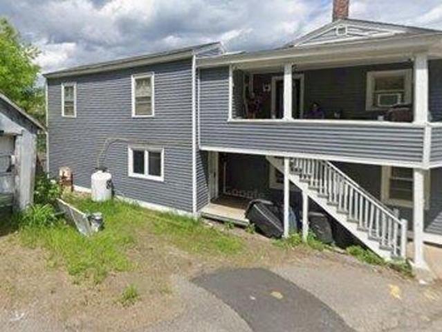 house Augusta ME ES105766702