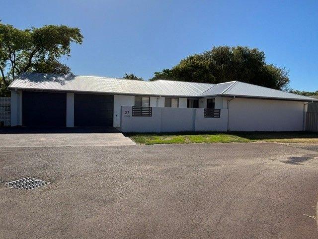 House Broadwater Beach Side