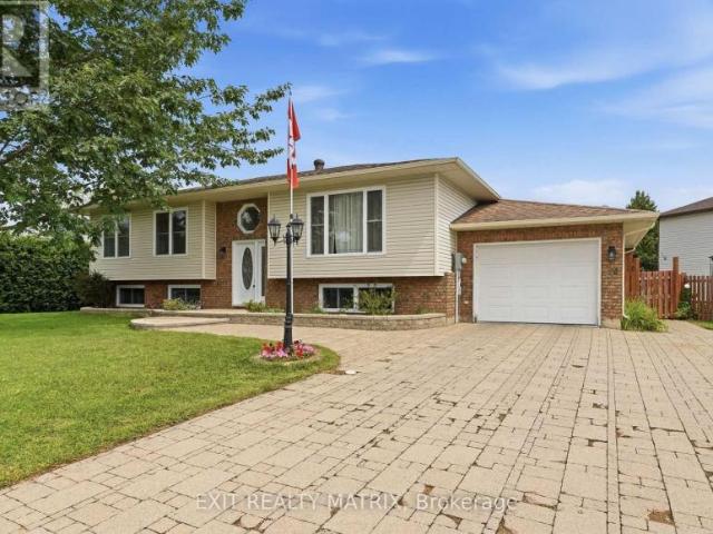 House Casselman ON 105119108