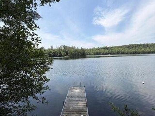house Chesterville ME ES105910331