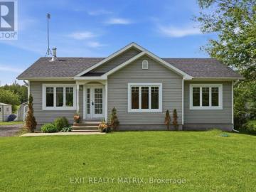 House East Hawkesbury ON 103411106