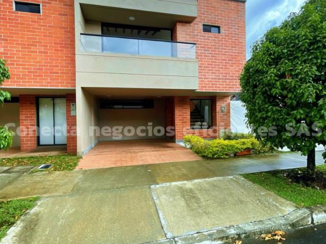 house en arriendo 6.037294482928877, 75.42640361133958