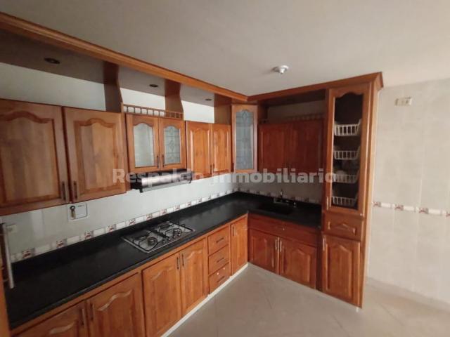 house en arriendo Carrera 82 32 EE 40 La Castellana Casa Primer Piso