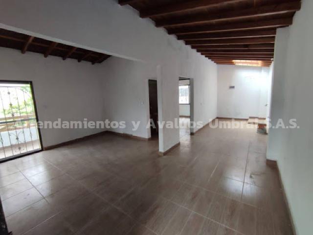 house en arriendo CL 48 45 30 CASA CIAL CERCA DE LA CANCHA FATIMA COP
