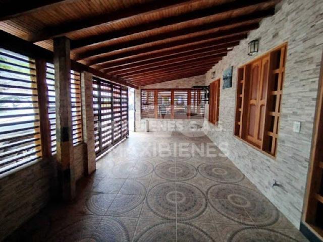 house en arriendo CL 103 111 89
