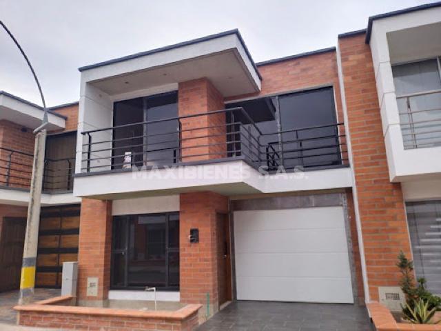 house en arriendo CL 15 56