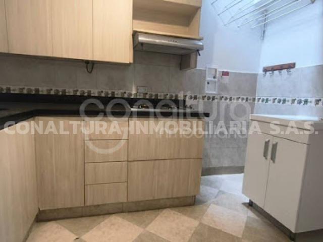 house en arriendo CL 29A 84A 40 INT 201