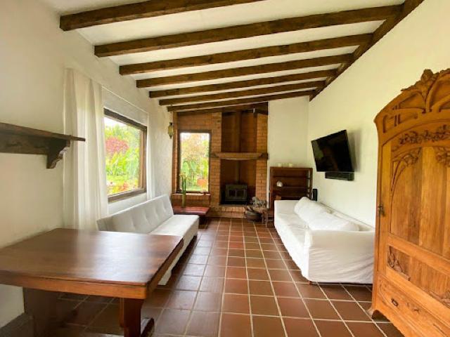 house en arriendo CL VDA EL PORTENTO