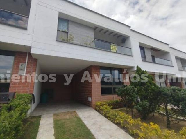 house en arriendo CR 57B 76sur 75 CA 11 URBANIZACION BILBAO 2