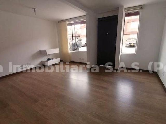 house en arriendo CR 6 14 37 URB NOVATERRA NOGAL CA 28