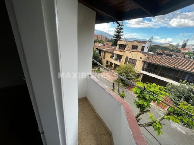 house en arriendo CR 84 15 43 CASA VIVIENDA UNIFAMILIAR