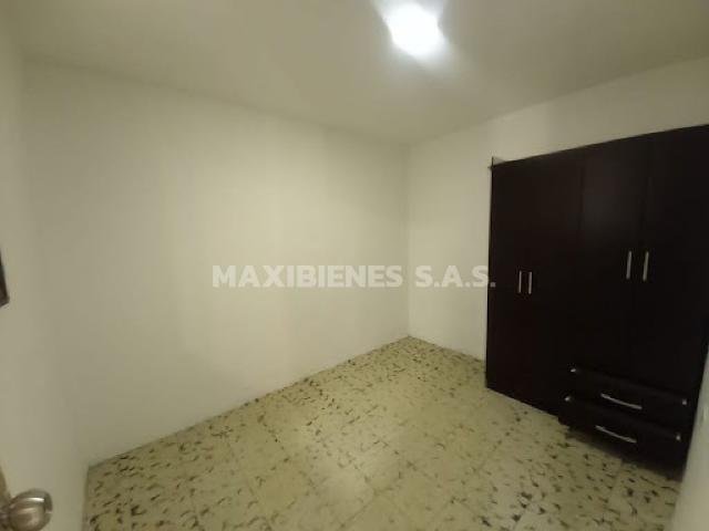 house en arriendo CR 93 36 44 casa duplex