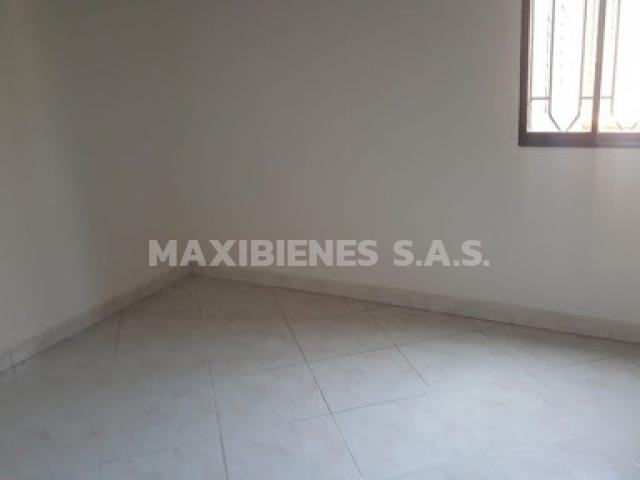 house en arriendo CR 98 35B 25 cerca al parque ajedrez