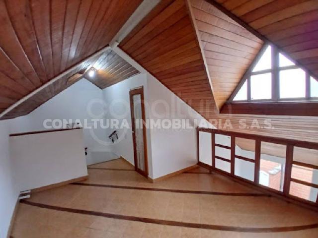 house en arriendo DG 75 D 1 221 URB QUINTAS DEL SOL, CA 225