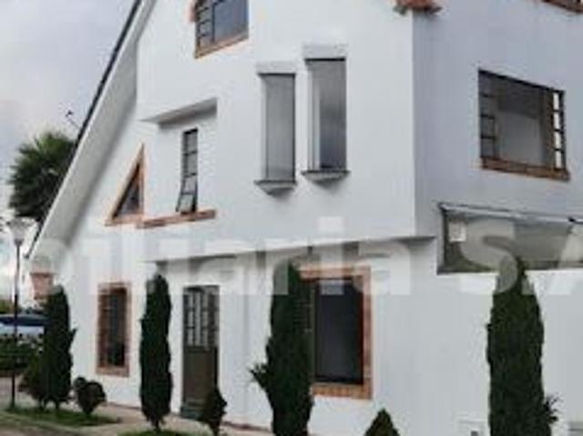 house en arriendo DG 3 9 02 URB URB QUINTAS DEL MARQUEZ CA 15
