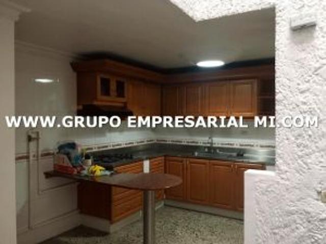 house en arriendo Laureles
