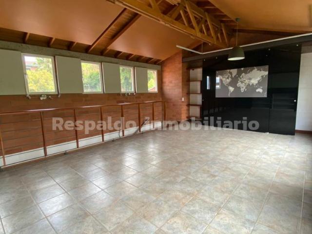 house en arriendo Loma Del Chocho