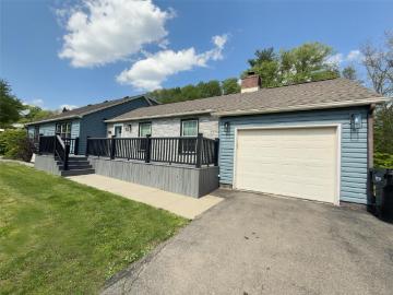house Endicott NY ES102519045