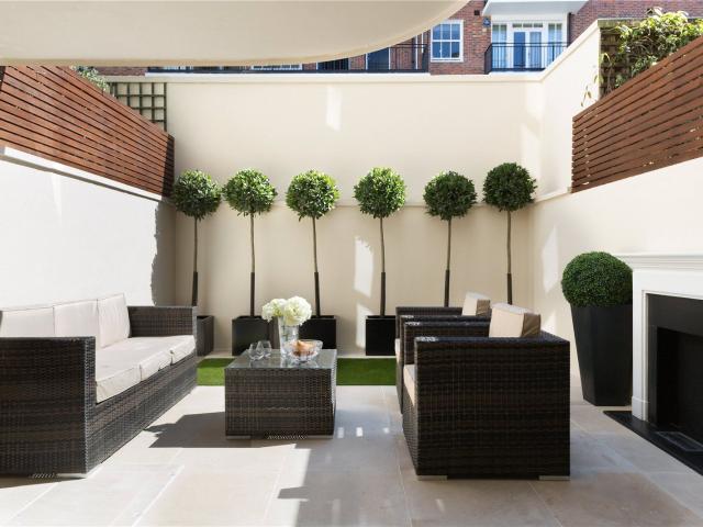 house Farm Street, W1J Mayfair