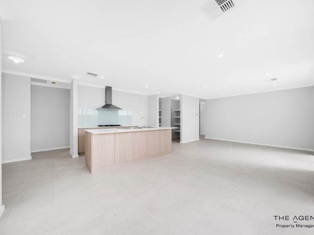 House For Lease 10 Magic Loop, Two Rocks WA 6037