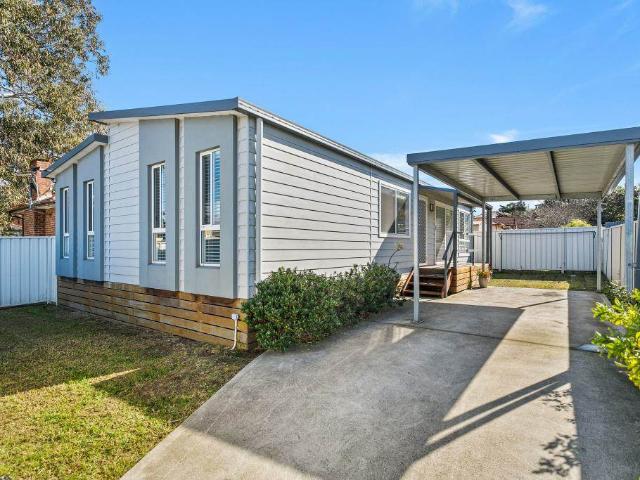 House For Lease 14 Turpin Avenue, Warrawong NSW 2502