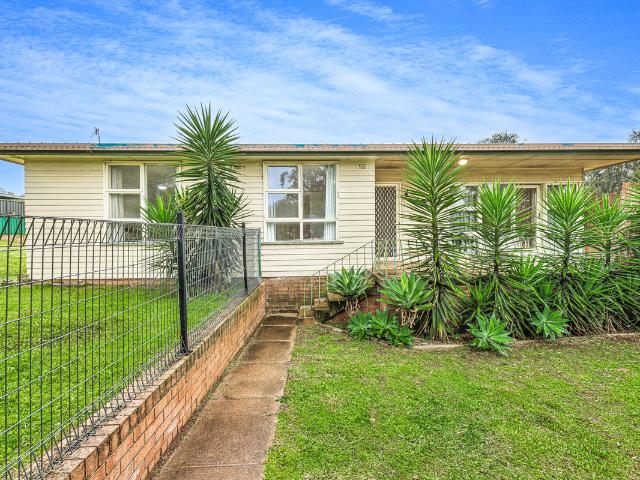 House For Lease 1 Shaw Crescent, Muswellbrook