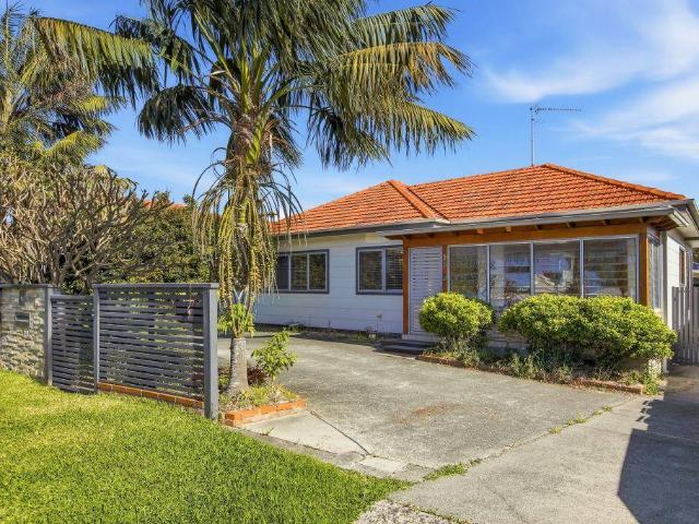 House For Lease 20 Anne Street, Warilla NSW 2528