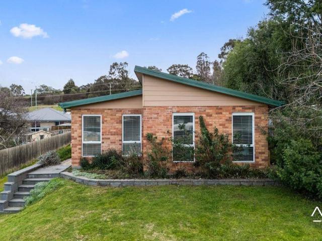 House For Lease 2 / 305 Penquite Road, Norwood TAS 7250