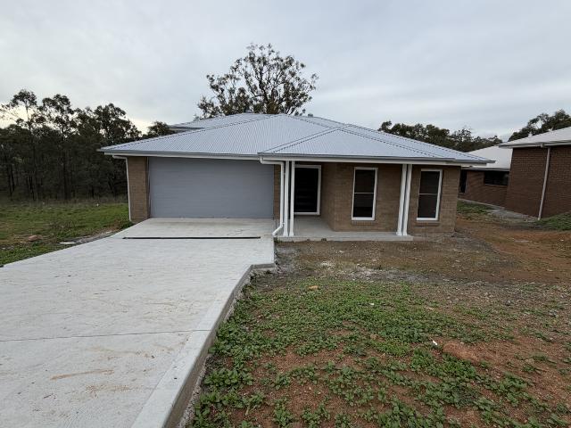 House For Lease 32 Northview Circuit, Muswellbrook