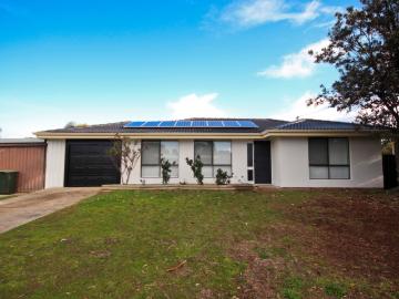 House For Lease 7 Cave St, Goolwa Beach
