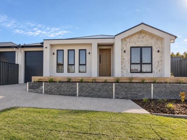 House For Lease 7 Ina St, O'Halloran Hill