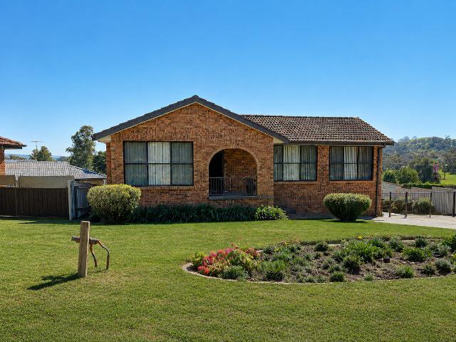 House For Lease 4 Eucalypt Avenue, Muswellbrook