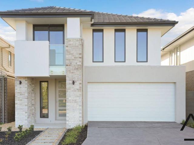 House For Lease 54 Molnar Cct, Oran Park NSW 2570