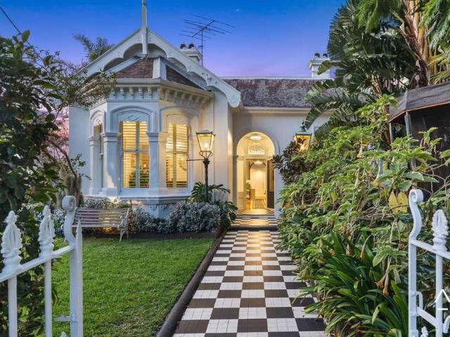 House For Lease 86 Coogee Bay Road, Coogee NSW 2034