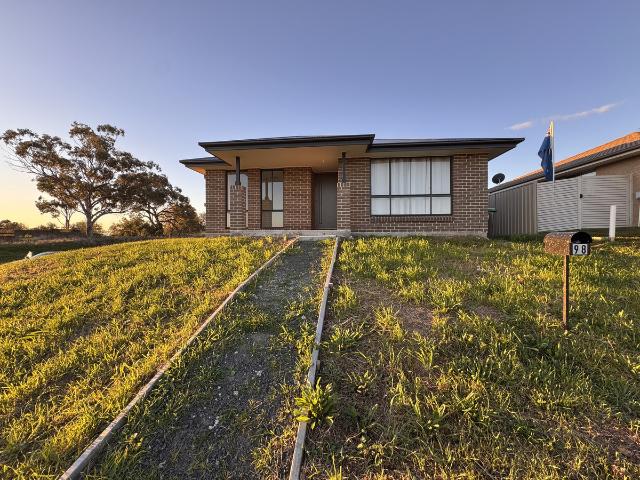 House For Lease 98 Perth Street, Aberdeen