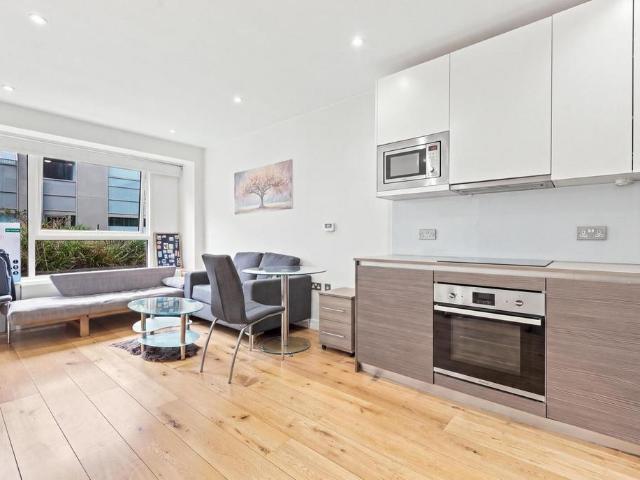 1 bedroom house for sale