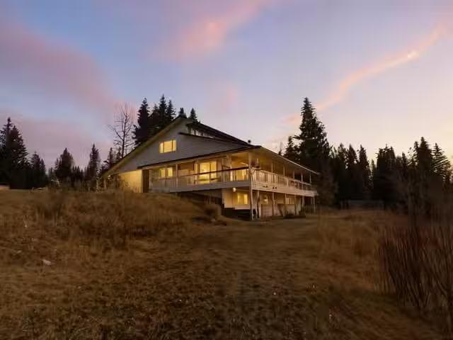 House for sale in 100 Mile House, 100 Mile House, 6391 Housema.