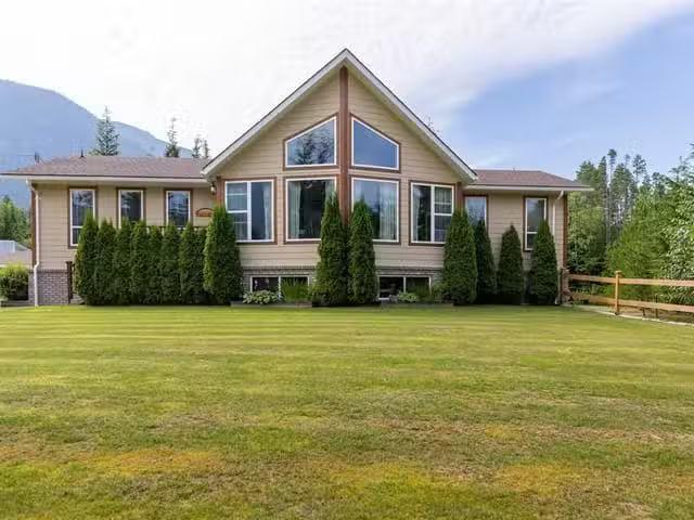 House for sale in Terrace, Terrace, 3009 Solomon Way, 263128980