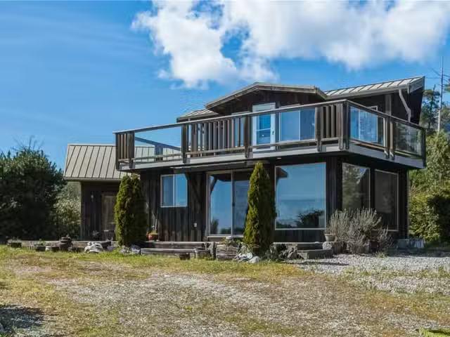 House for sale in Ucluelet, 1117 Sixth Ave, 1031260