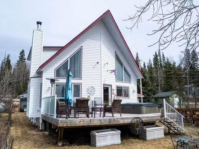 House for sale in Vanderhoof, PG Rural West, 50465 Lakes Road.
