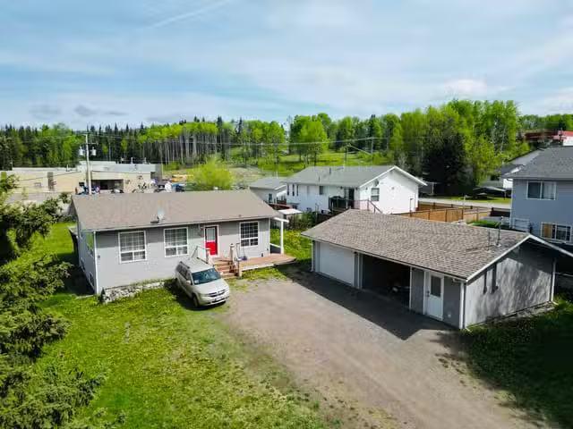 House for sale in Burns Lake, Burns Lake, 245 8th Avenue, 2631.