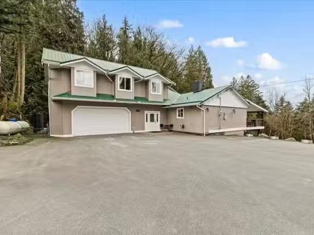 House for sale in Chilliwack, Chilliwack, 43590 Chilliwack Mou.