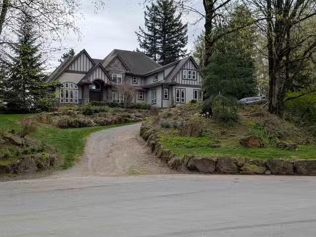 House for sale in Chilliwack, Chilliwack, 43350 Hillkeep Place.