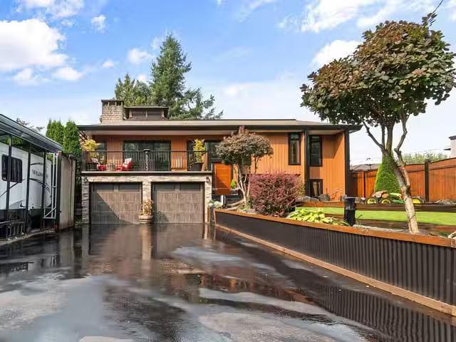 House for sale in Chilliwack, Chilliwack, 46633 Hope River Roa.