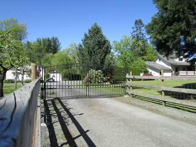 House for sale in Chilliwack, Sardis, 44387 South Sumas Road.