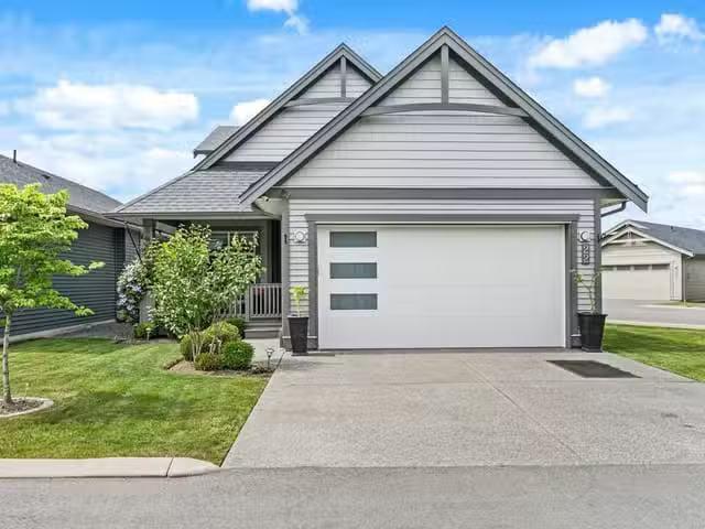 House for sale in Chilliwack, Sardis, 22 6211 Chilliwack River.