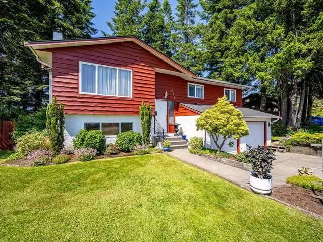 House for sale in Courtenay, 995 Mantle Dr, 1033597