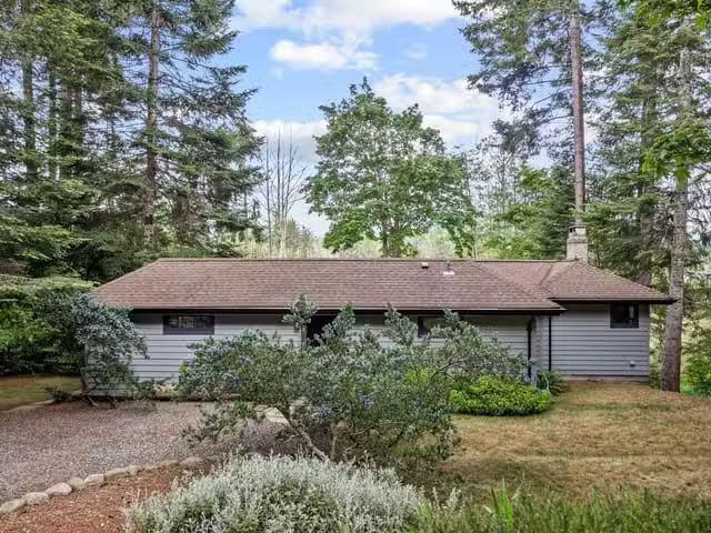 House for sale in Fanny Bay, 7727 Tozer Rd, 1039559