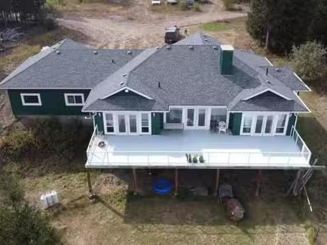 House for sale in Forest Grove, 100 Mile House, 5879 Hilltop R.
